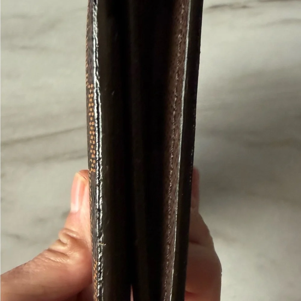 Louis Vuitton BRAZZA WALLET in Damier Ebene